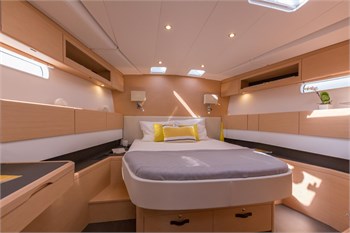 Jeanneau 57 (4cab)