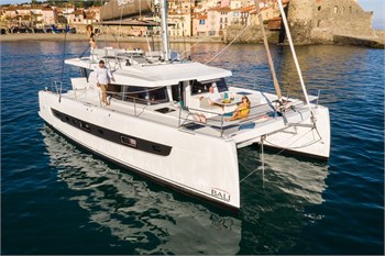 Bali 4.6 (4cab)
