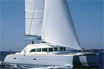 Lagoon 380 (4+2Cab) 