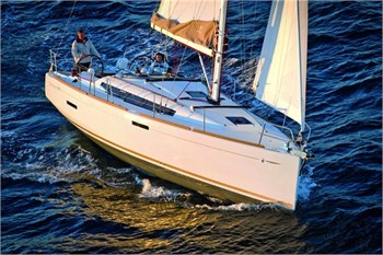 Sun Odyssey 389 (3Cab)