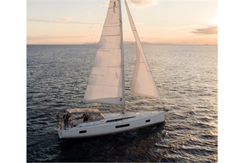 Oceanis 51.1 (5Cab) 