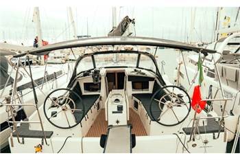 Sun Odyssey 410 (3Cab) 