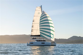 Lagoon 43 (4Cab) 