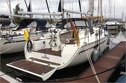Bavaria Cruiser 33