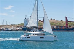 Lagoon 42