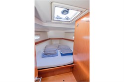 Oceanis 43