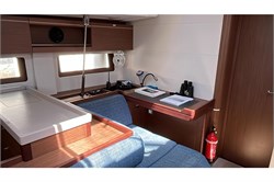 Oceanis 51.1