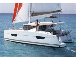 Lucia 40 (4Cab)