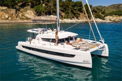 Bali 4.2 (4+1Cab)