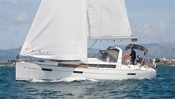 Oceanis 41 (3Cab)
