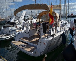 Dufour 335 Grand Large (2Cab)