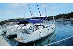 Sun Odyssey 349 (3Cab)