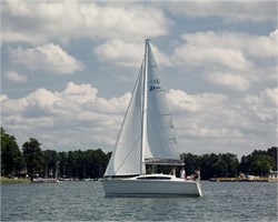 Delphia 33 (3Cab)