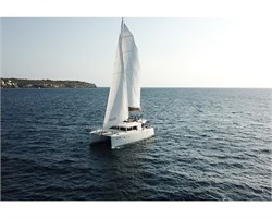 Lagoon 450 (3+1cab)