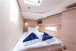Oceanis 51.1 (5Cab)