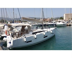 Dufour 390 Grand Large (3Cab)