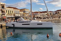 Sun Odyssey 440 (4cab)