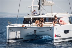 Lucia 40 (4Cab)