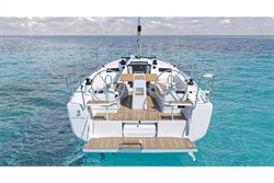 Oceanis 34.1 (3Cab)
