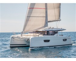 Astrea 42 (4+1 Cab)
