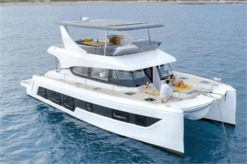 Aventura 50 Powercat (4+1Cab) 