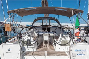 Sun Odyssey 349 (3Cab) 