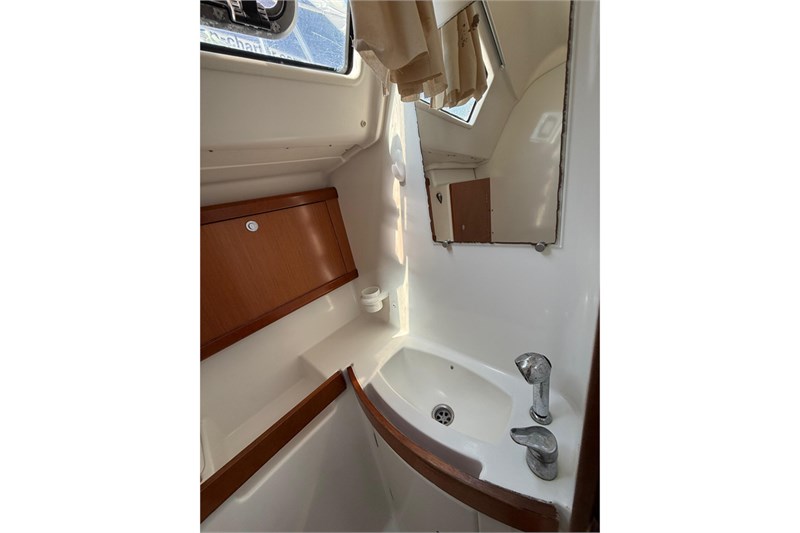 Oceanis 43