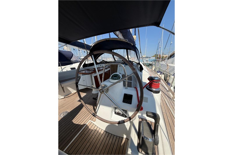 Oceanis 43