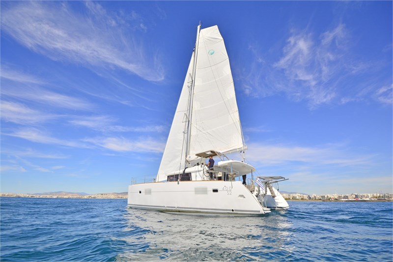 Lagoon 400