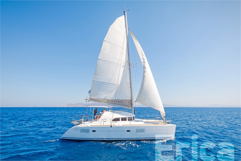 Lagoon 380
