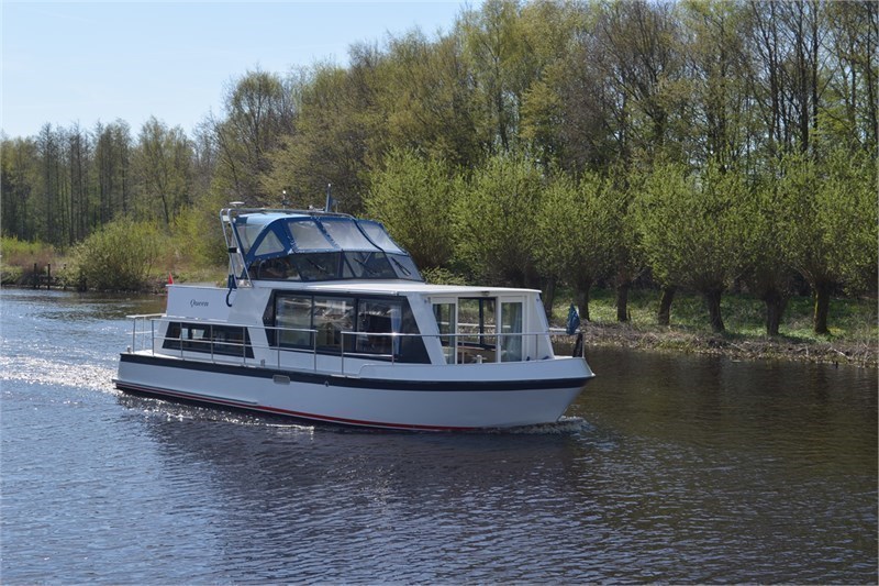 Safari Houseboat 1050 Safari Houseboat 1050
