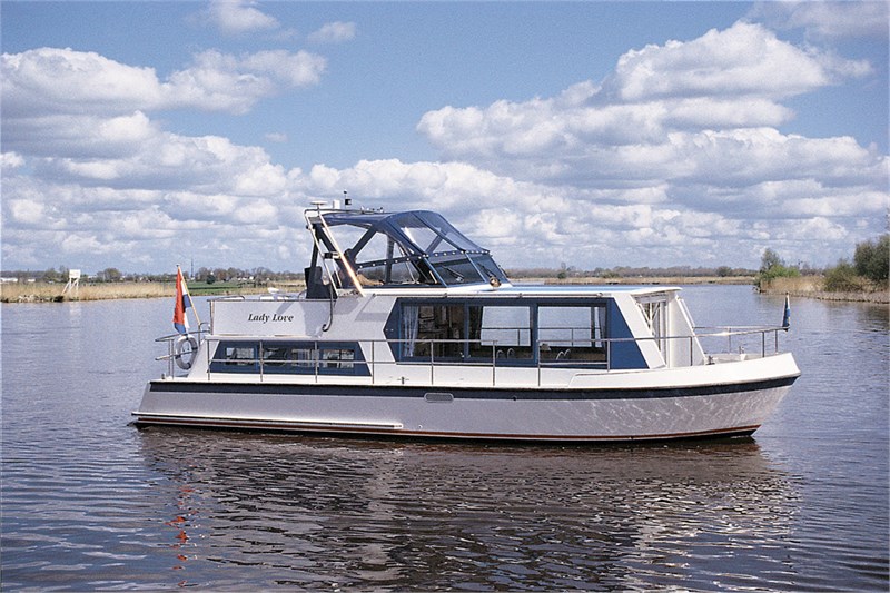 Safari Houseboat 1050 Safari Houseboat 1050