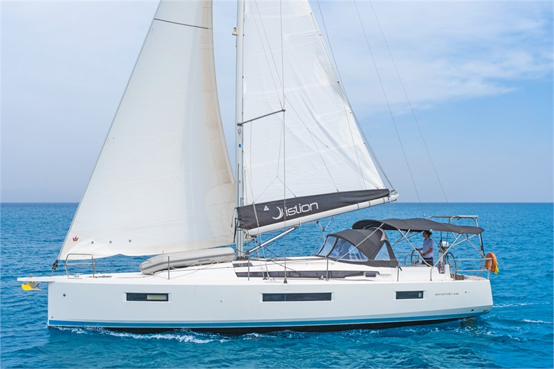 Sun Odyssey 440