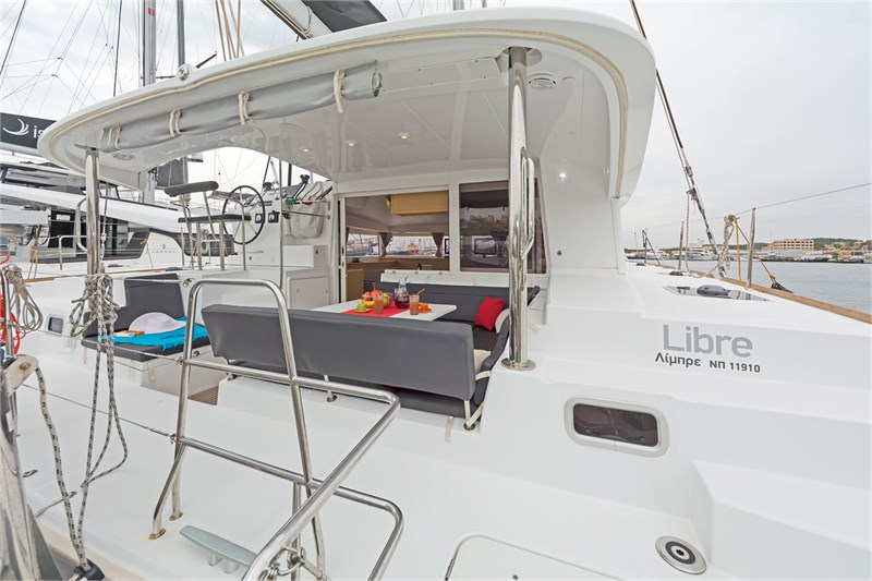 Lagoon 400-S2