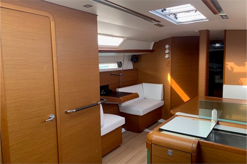 Sun Odyssey 449