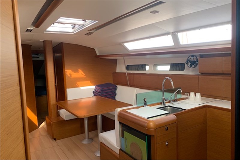 Sun Odyssey 449