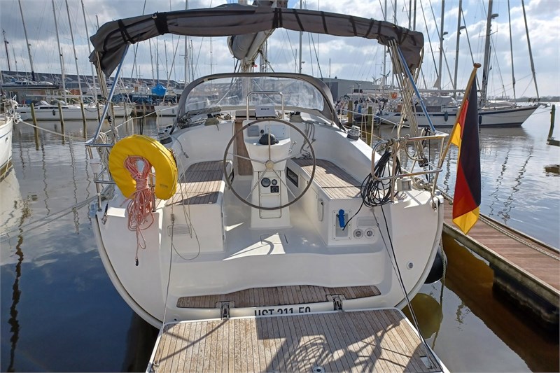 Bavaria Cruiser 36