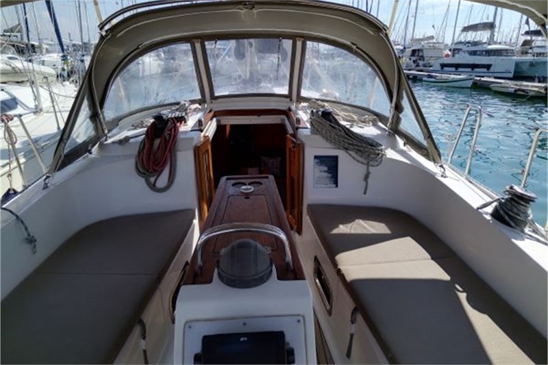 Bavaria Cruiser 37