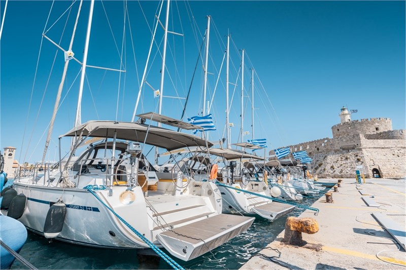 Bavaria Cruiser 51