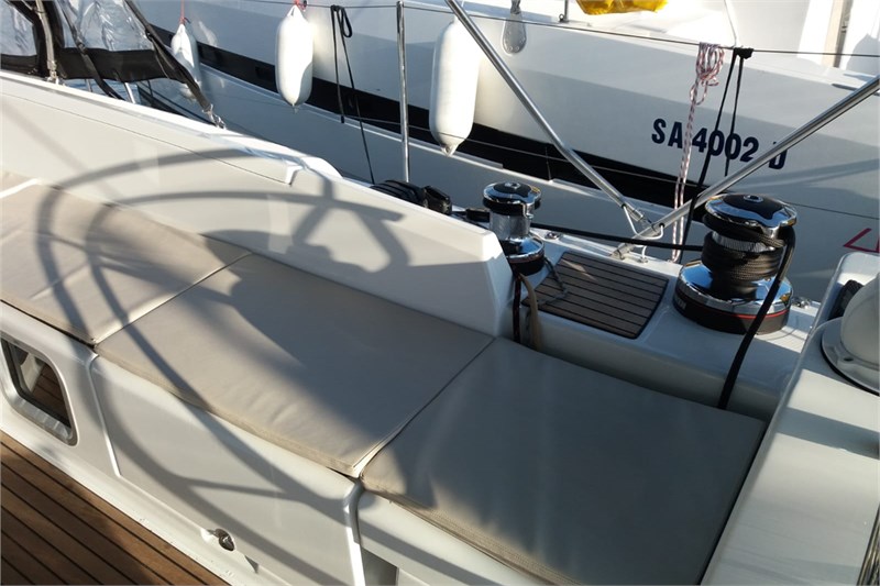 Jeanneau 54