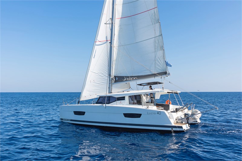 Lucia 40