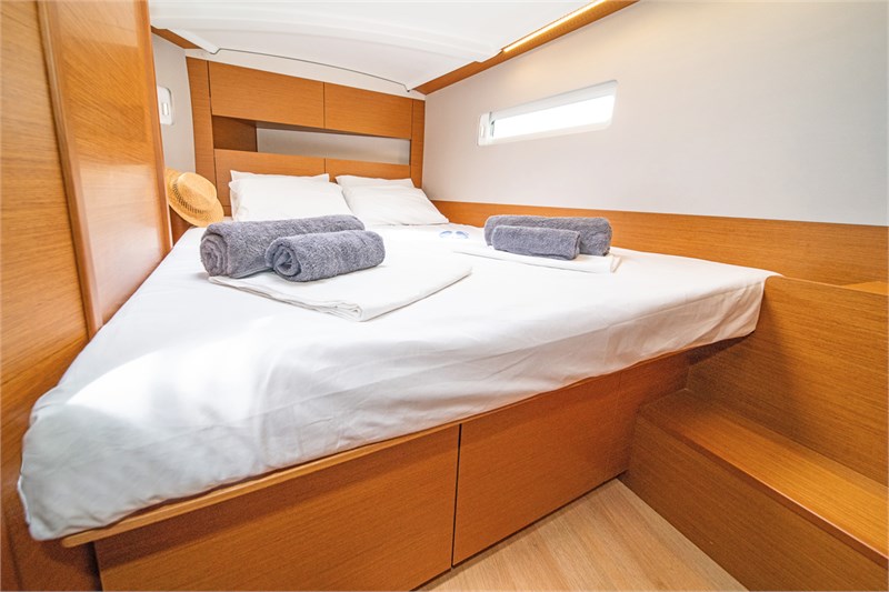Sun Odyssey 410