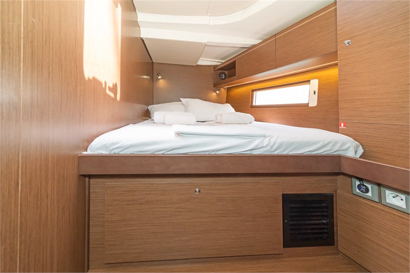 Oceanis 51.1
