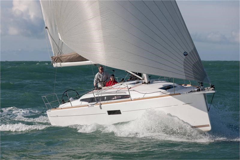 Sun Odyssey 349
