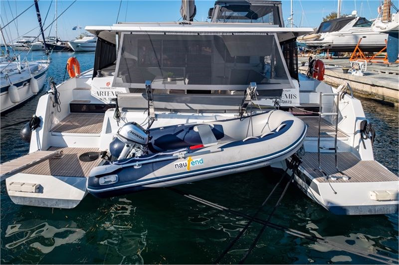 Fountaine Pajot 40