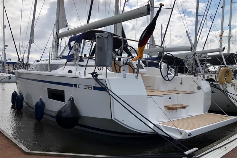 Bavaria C38