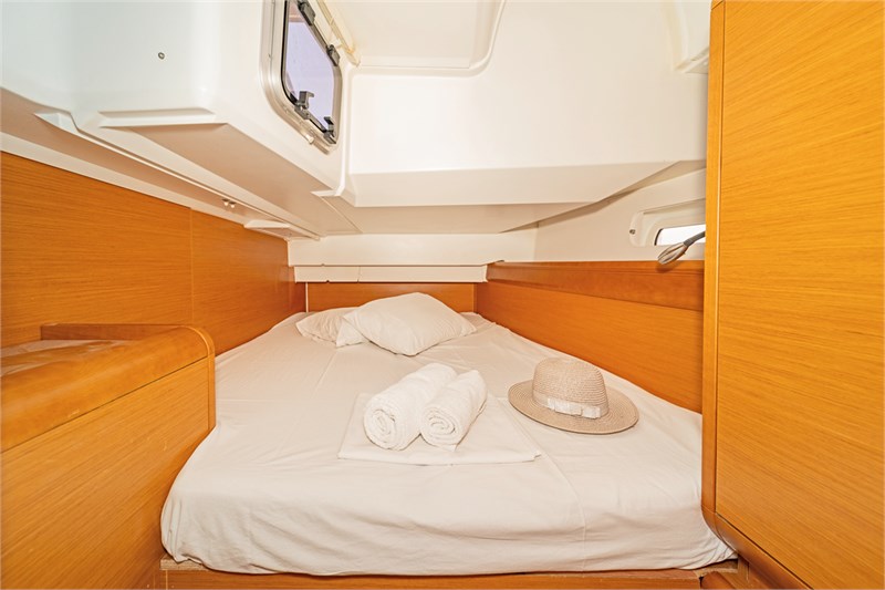 Sun Odyssey 439