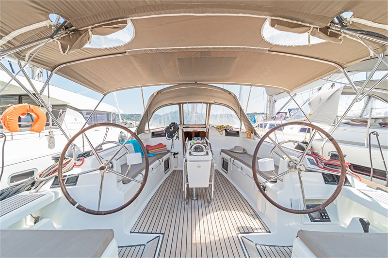 Sun Odyssey 439