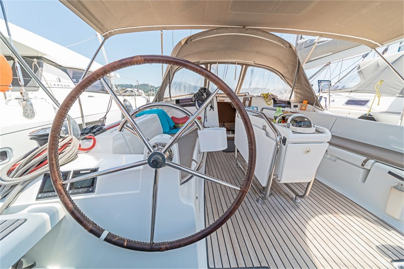 Sun Odyssey 439