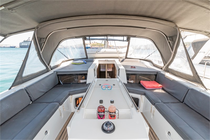Oceanis 51.1